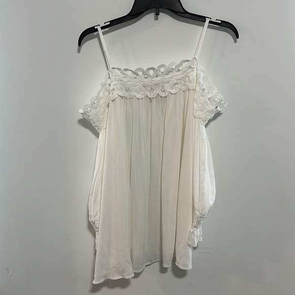 Moon River Cream Lacey Trim Top Size Small - Picture 7 of 13